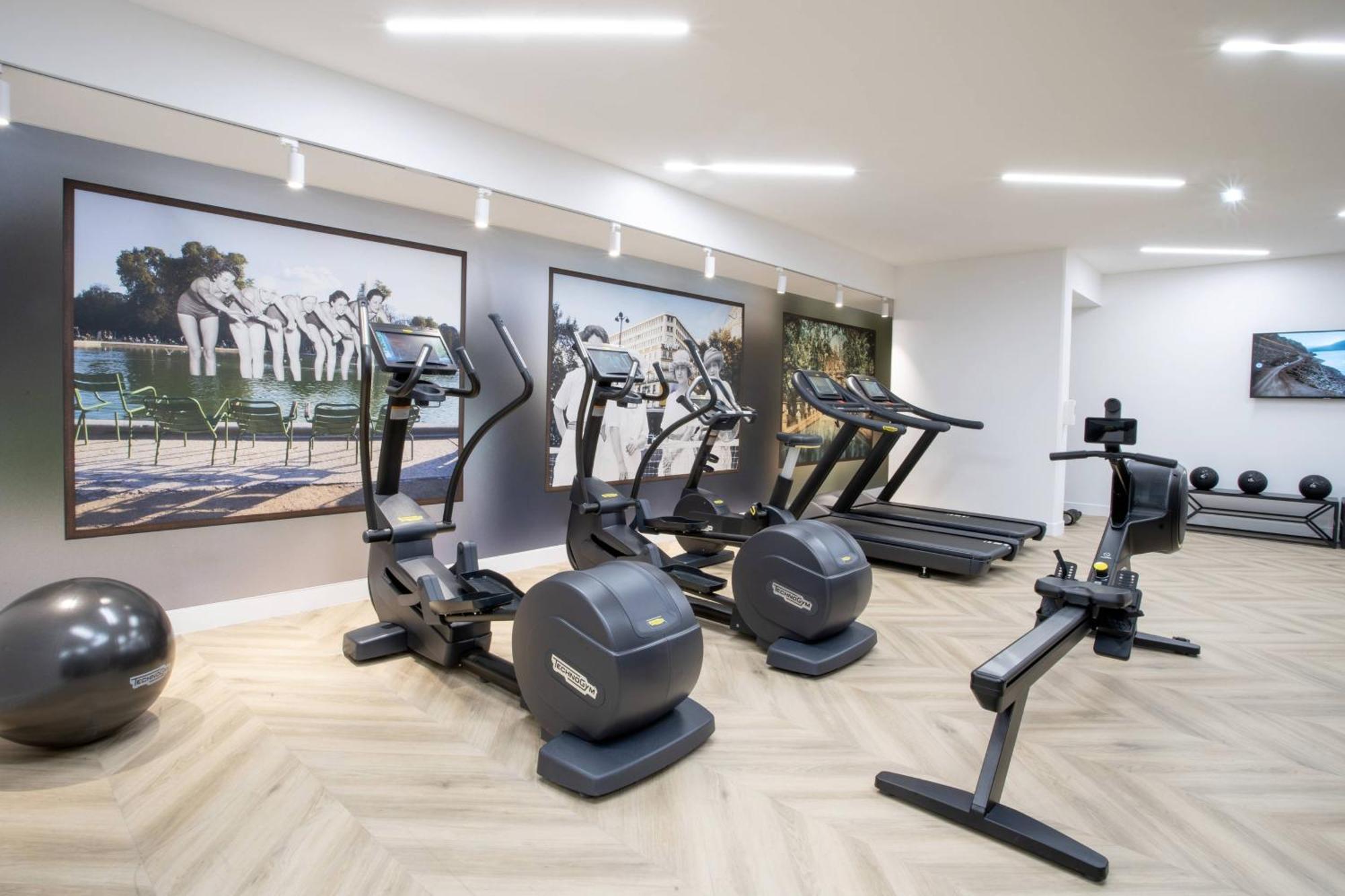 Courtyard By Marriott Paris Porte De Versailles Issy-les-Moulineaux Exterior foto