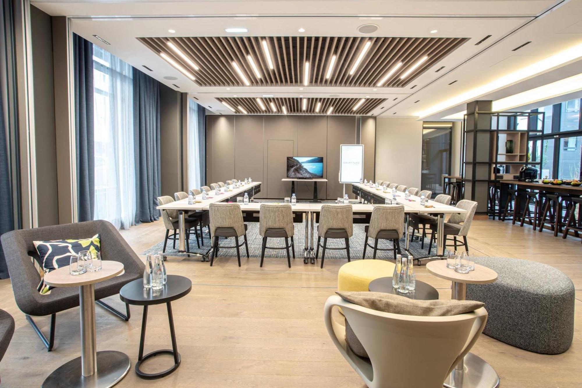 Courtyard By Marriott Paris Porte De Versailles Issy-les-Moulineaux Exterior foto