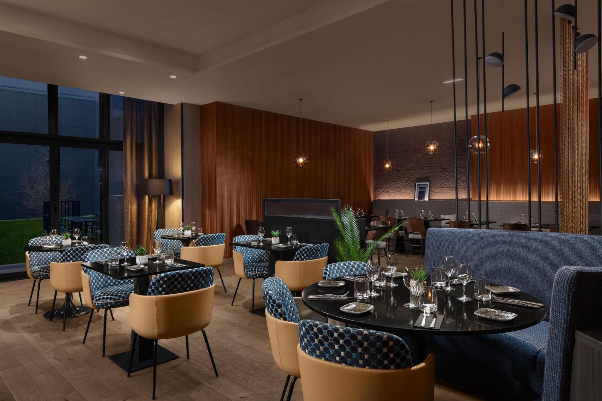 Courtyard By Marriott Paris Porte De Versailles Issy-les-Moulineaux Exterior foto